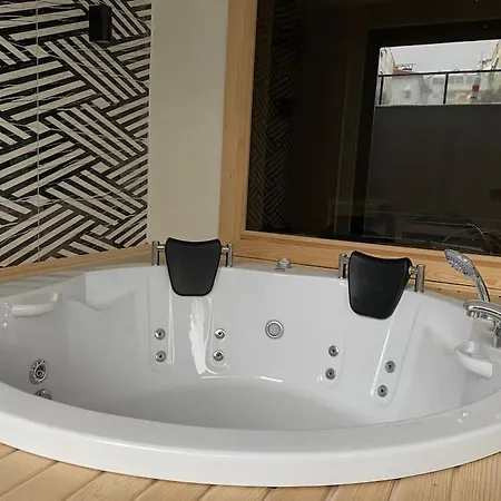 Rose 3 Wonderful 1+1 Cleopatra Апартаменты *