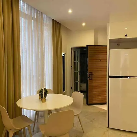 Rose 3 Wonderful 1+1 Cleopatra Apartment *